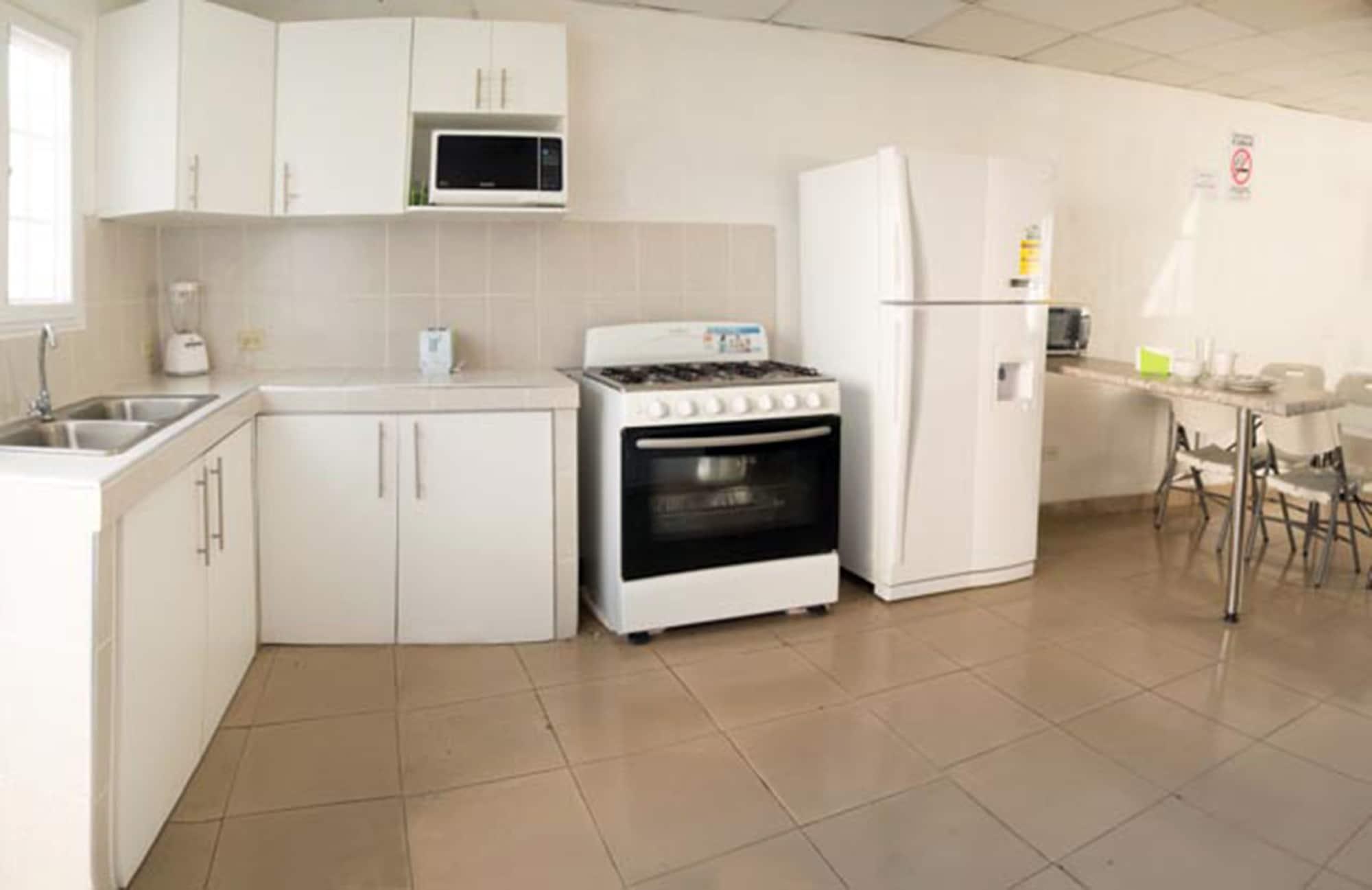 Hostal Gemar Панама Сити Екстериор снимка